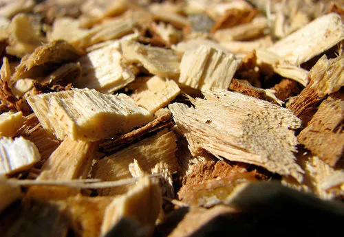 Осиновая щепа. Щепа мульча. Осиновая щепа. Щепа для копчения. Копчение на осине.